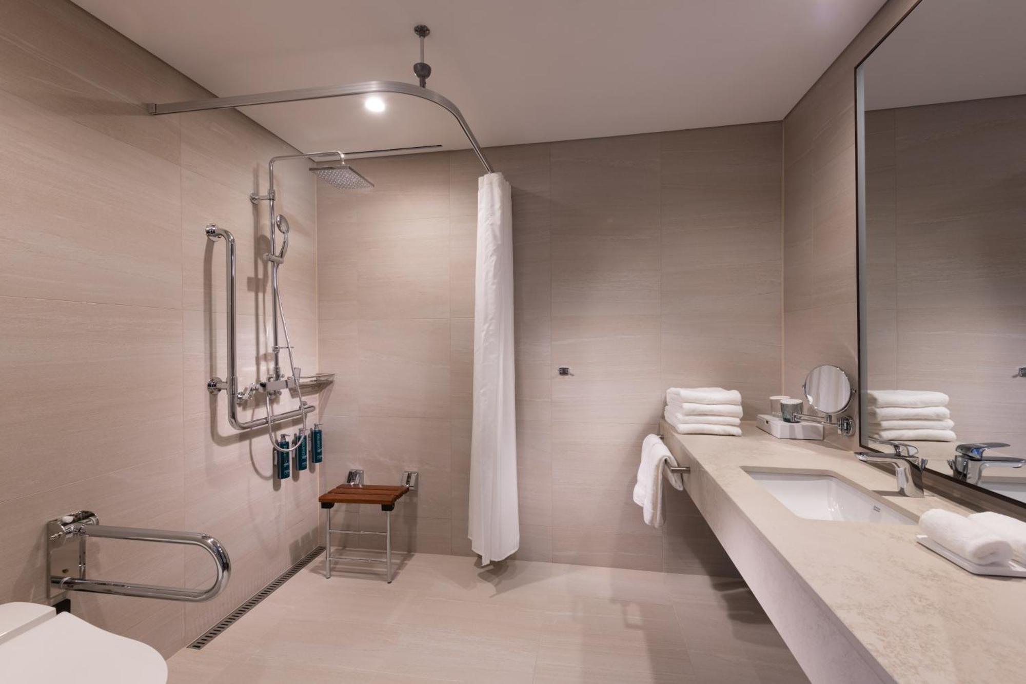 Doubletree By Hilton Seoul Pangyo Residences Seongnam Exterior photo