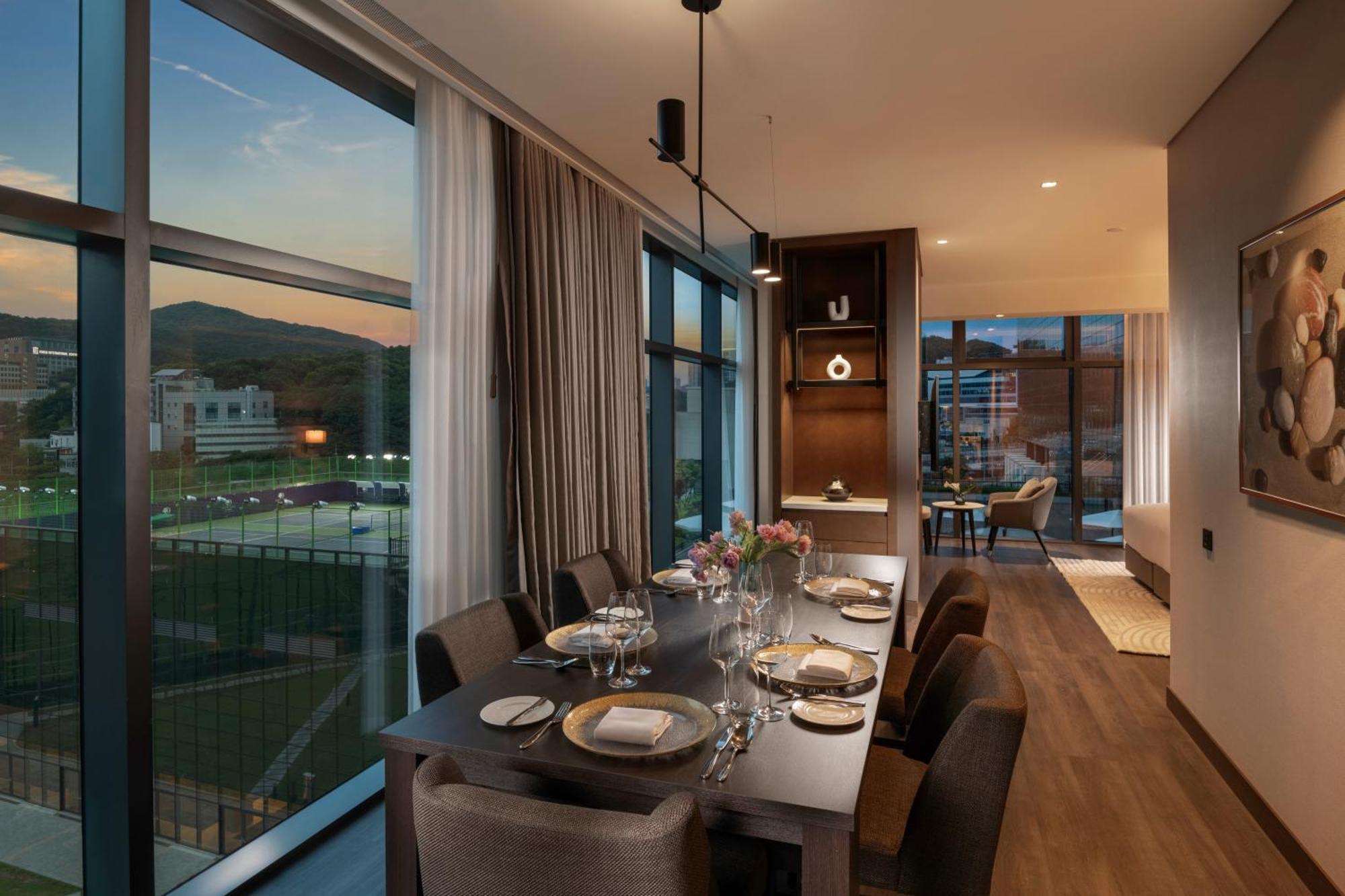 Doubletree By Hilton Seoul Pangyo Residences Seongnam Exterior photo