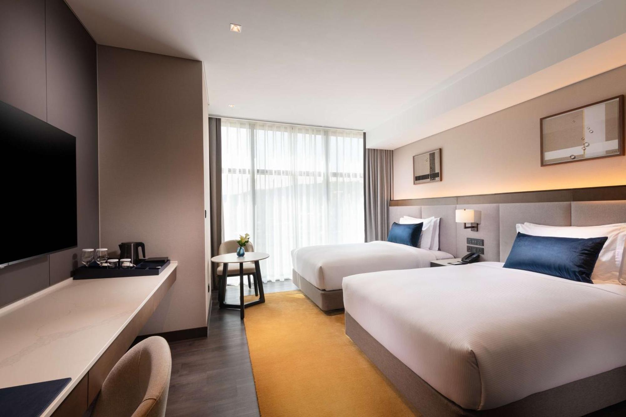 Doubletree By Hilton Seoul Pangyo Residences Seongnam Exterior photo