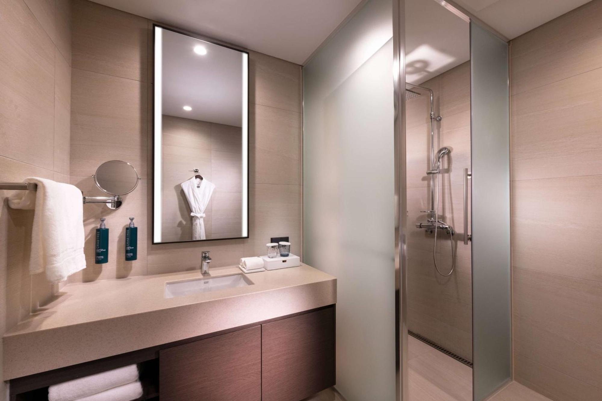 Doubletree By Hilton Seoul Pangyo Residences Seongnam Exterior photo