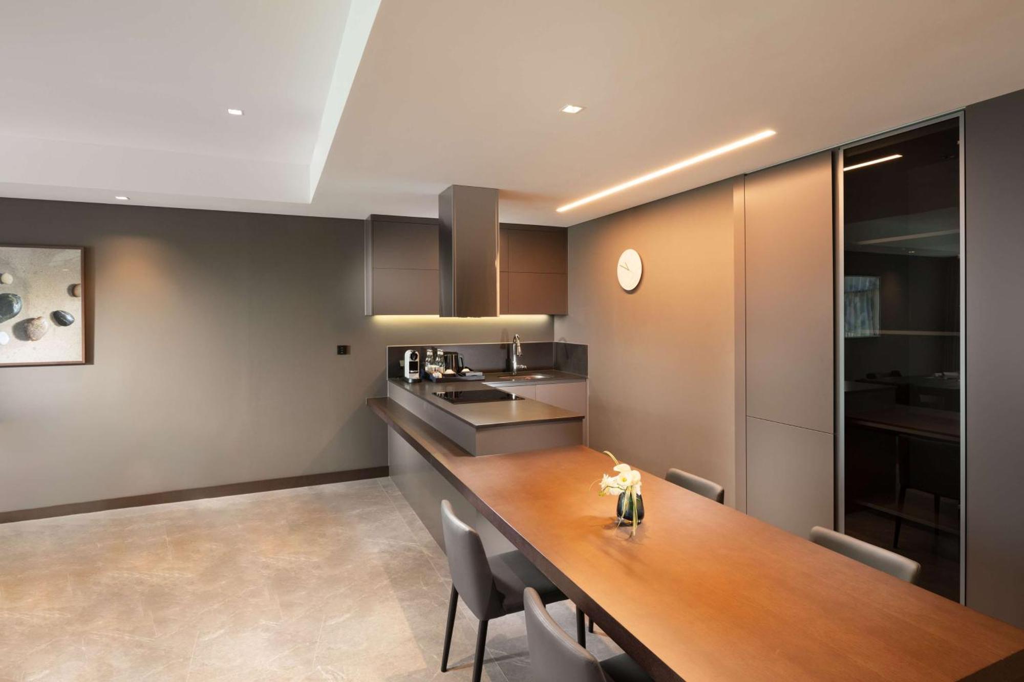 Doubletree By Hilton Seoul Pangyo Residences Seongnam Exterior photo